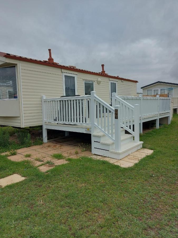 Holiday Caravan Клактън он Сий Екстериор снимка