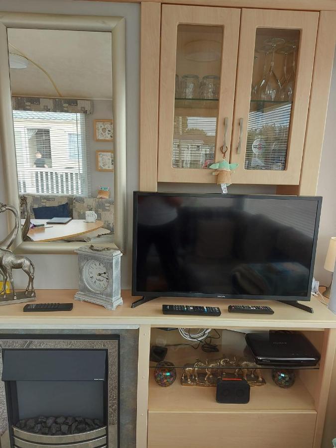 Holiday Caravan Клактън он Сий Екстериор снимка